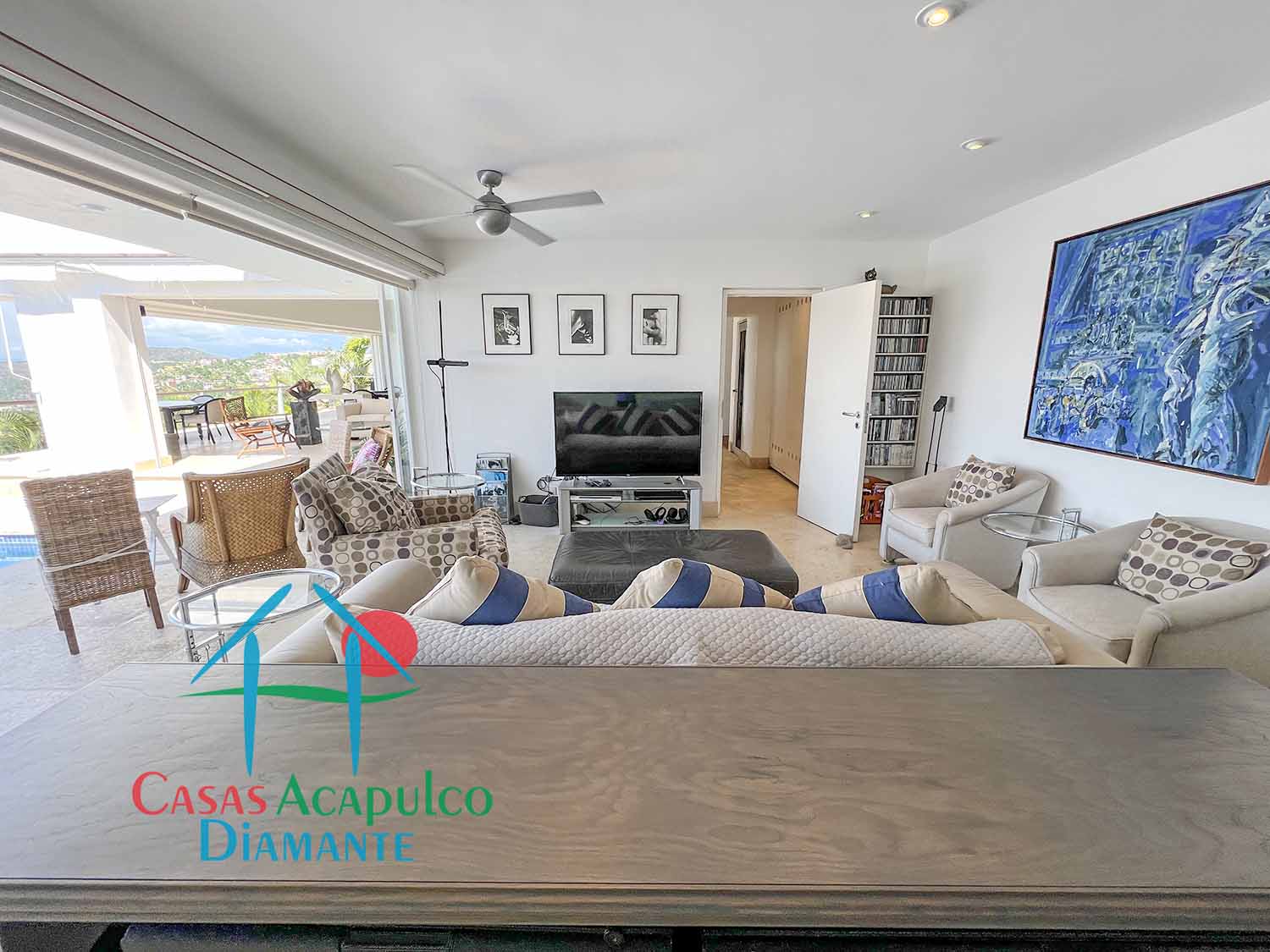 Casa Mezu - Sala de televisión 4